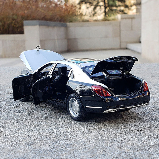 Simulation 1 32 Mercedes-Benz Maybach s650 alloy car model door pull back boy toy luxury car gift