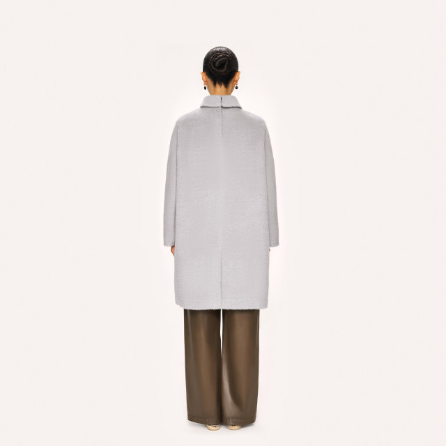 林乔芝2025年冬季新款阿尔巴卡羊毛大衣女款气质套头翻领长款风衣