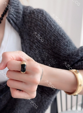 复古风黑金戒指简约时尚指环RIAIc 0487