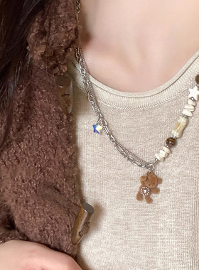 陶瓷串珠双层植绒小熊吊坠项链女2025新款可爱卫衣链毛衣链配饰品