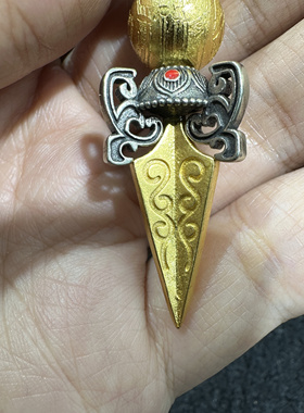 阿勒泰铁陨石释迦牟尼佛降魔金刚杵吊坠女藏式西藏金刚橛男士复古