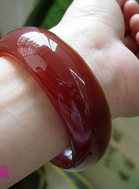 新出正品巴西玛瑙手镯56mm 纯天然原色 精美朱砂纹理  手腕风情
