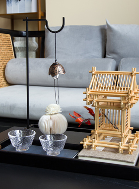 猛虎嗅蔷薇木质建筑组合摆件