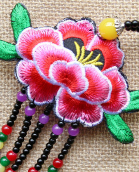 复古百搭手工串珠刺绣荷花女项链