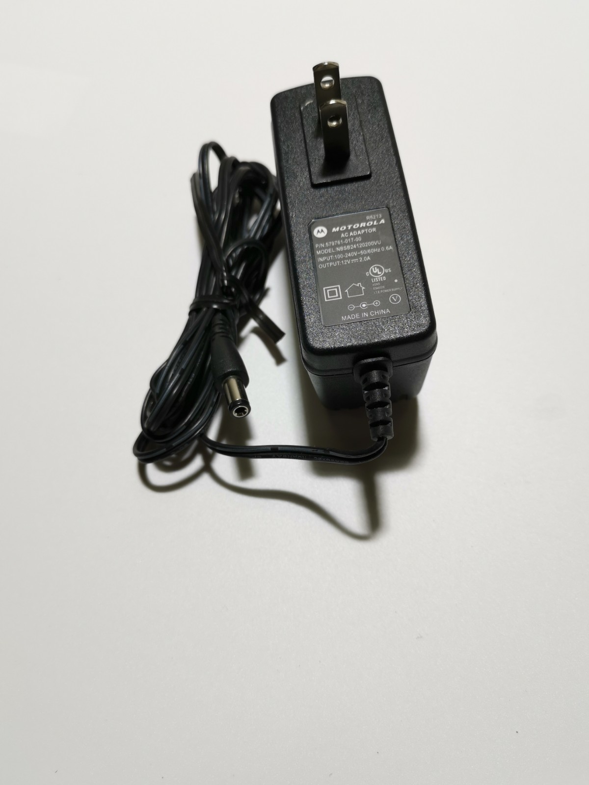 DC12V/2A监控电源安防摄像头录像机直流稳压开关适配器摩托罗拉-图1