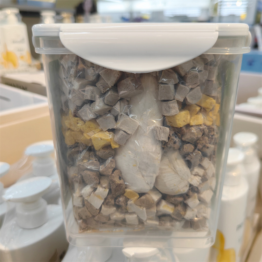 沃尔玛正品代购惠宜宠物零食冻干六拼桶猫犬通用鸡胸肉鸭胸肉500g,淘宝优惠券,粉丝福利购,淘宝优惠卷