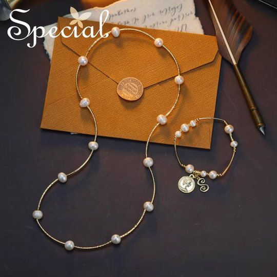 Special skin-lining multi-layered freshwater pearl bracelet for women