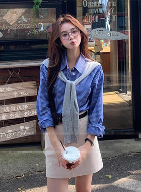 休闲风砂灰色披肩女款搭