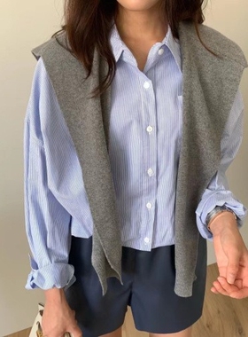 复古绿色针织防风小披肩女外搭网红2025新款时尚洋气百搭春秋爆款