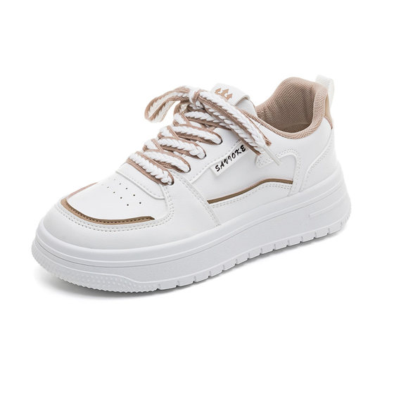 My trendy casual thick-soled round-toe white shoes are versatile and low-top