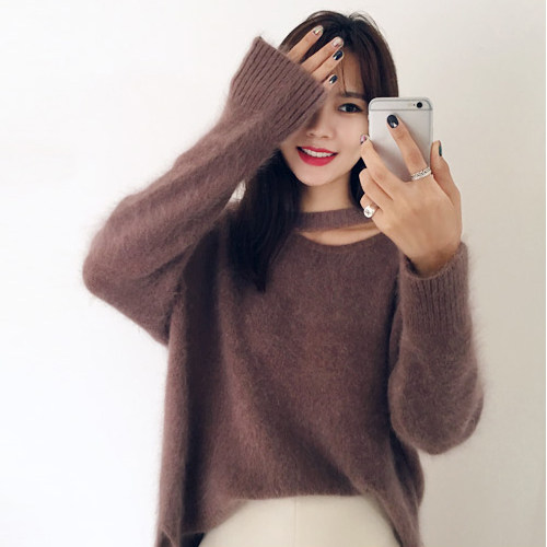 亏本清仓~挂脖毛衣女秋冬甜美圆领领口镂空毛茸茸宽松貂毛针织衫 - 图1