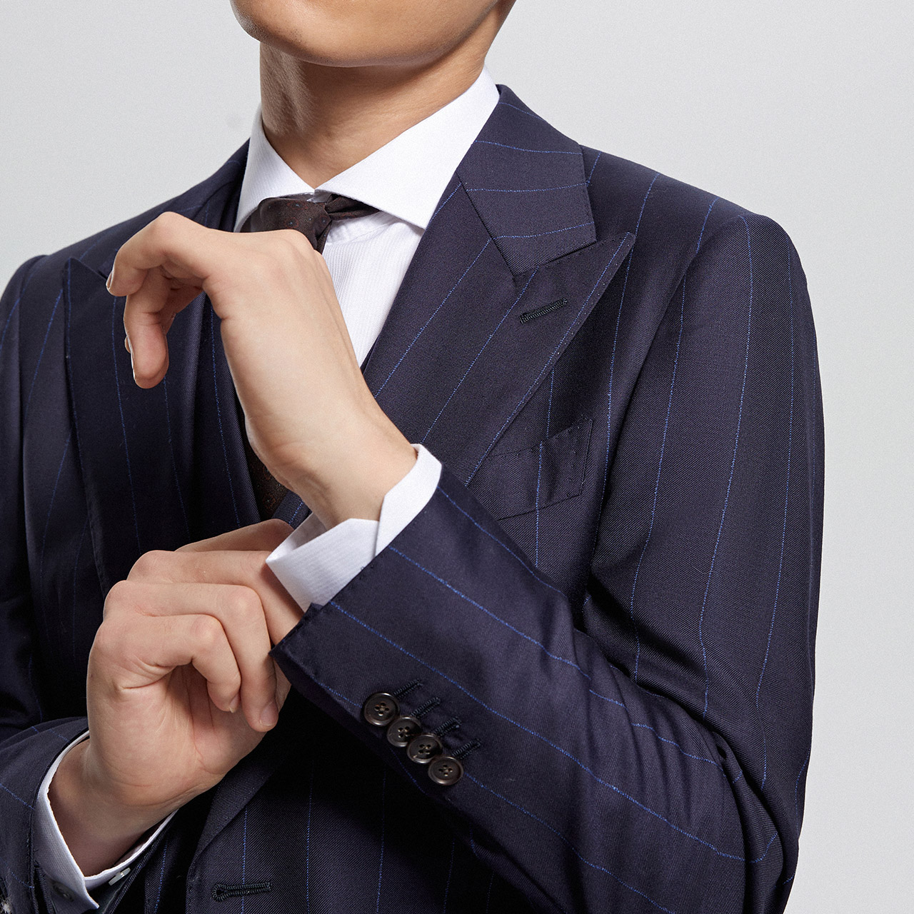 【意大利进口Drago】柏品纯羊毛商务西服外套男宽条纹商务黑西装 - 图1