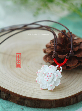 陶瓷饰品手绘粉色礼物吊坠