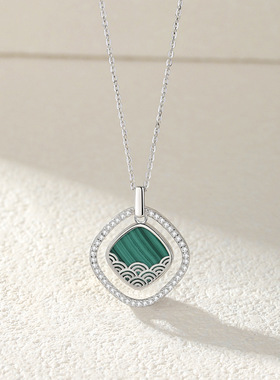 绿野仙踪孔雀石项链女s925纯银轻奢感镶钻镂空吊坠锁骨毛衣链心形