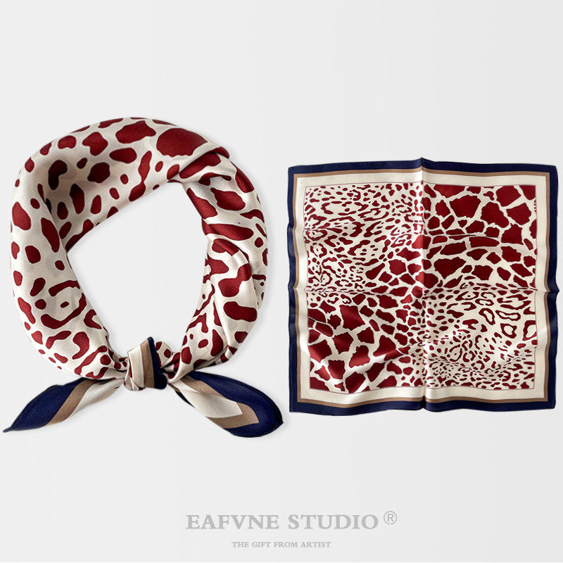 100%桑蚕丝真丝围巾女夏季百搭装饰波点方巾春秋薄款领巾护颈送礼,淘宝优惠券,粉丝福利购,淘宝优惠卷