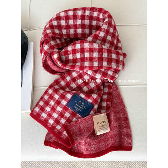 100% pure wool British blue small plaid scarf