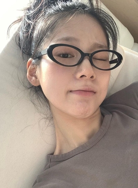 素颜平光眼镜框复古椭圆时髦y2k镜架纯欲眼镜女小众ins风博主同款