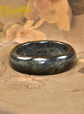 和田玉满皮随形青花籽料手镯