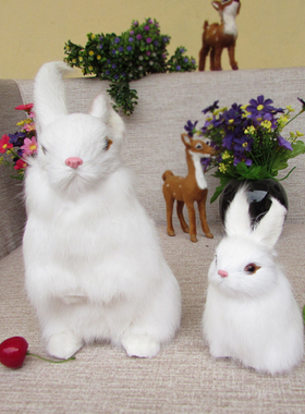 兔子玩偶儿童车内摄影女友道具