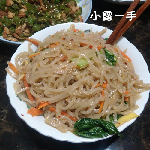 百丈泉兴国鱼丝礼盒装1280g客家特产美食鱼面江西特色菜炒拌煮粉 - 图2