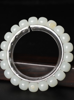 在售新疆和田玉白玉籽料手串洒金皮N1证书9*10毫米苏工无瑕疵