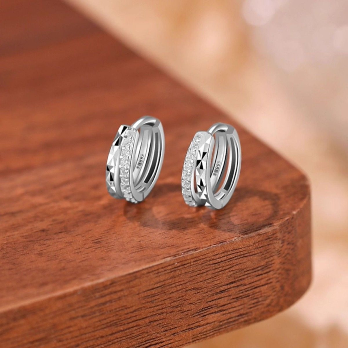 S925纯银耳环闪钻双层感高级轻奢气质百搭耳钉耳饰耳扣耳圈耳坠女,淘宝优惠券,粉丝福利购,淘宝优惠卷