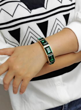 跨境新款欧美宫廷风奢华亚克力菱形开合精品手镯 圣诞礼物手镯女