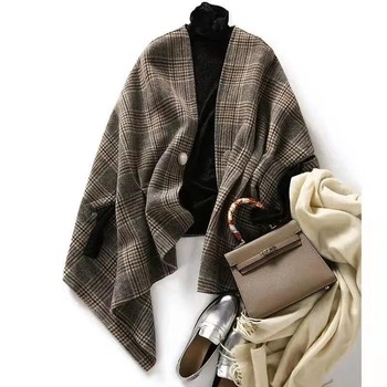 ເສື້ອຄຸມຂົນສັດໃນລະດູໃບໄມ້ຫຼົ່ນແລະລະດູຫນາວໃຫມ່ 2023 ສໍາລັບແມ່ຍິງວ່າງ retro plaid ແບບຕ່າງປະເທດຊັ້ນສູງ shawl cloak coat ຝຣັ່ງ