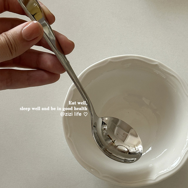 Simple 304 stainless steel restaurant long handle round spoon