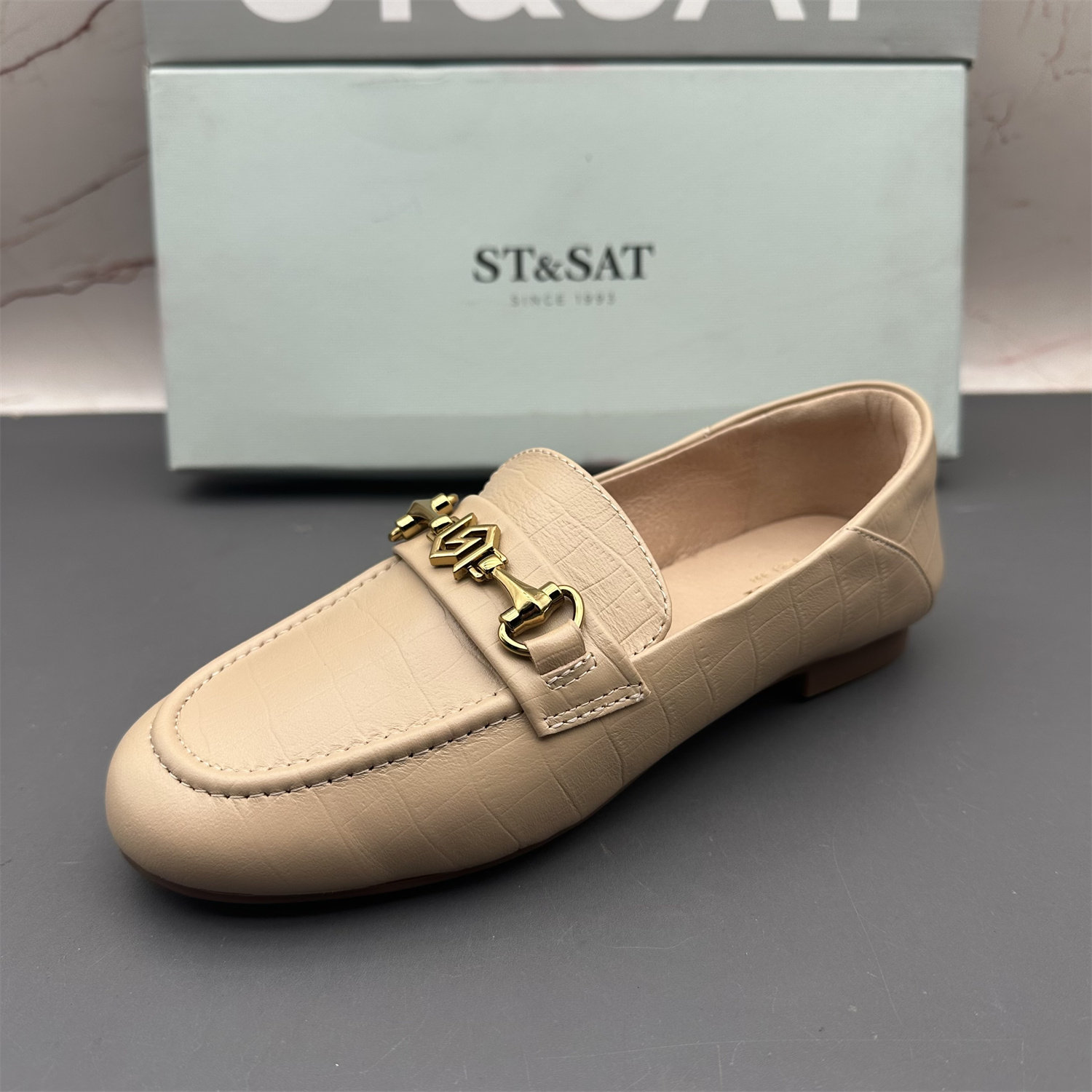 35码ST&SAT星期六撤柜断码羊皮女鞋平跟防滑中口圆头时尚乐福鞋,淘宝优惠券,粉丝福利购,淘宝优惠卷