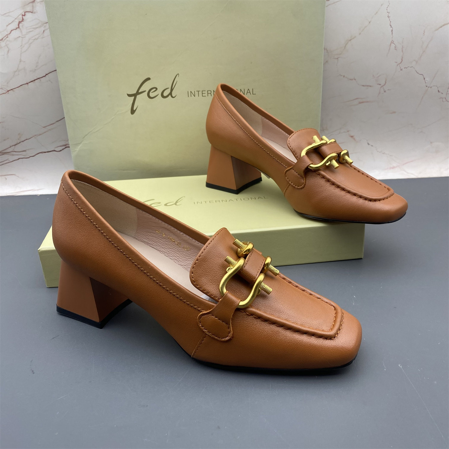 34码正品fed/艾芙伊迪撤柜牛皮处理女鞋方尖头中口粗跟中跟单鞋,淘宝优惠券,粉丝福利购,淘宝优惠卷