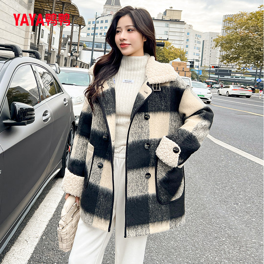 Duck mid length hooded down jacket