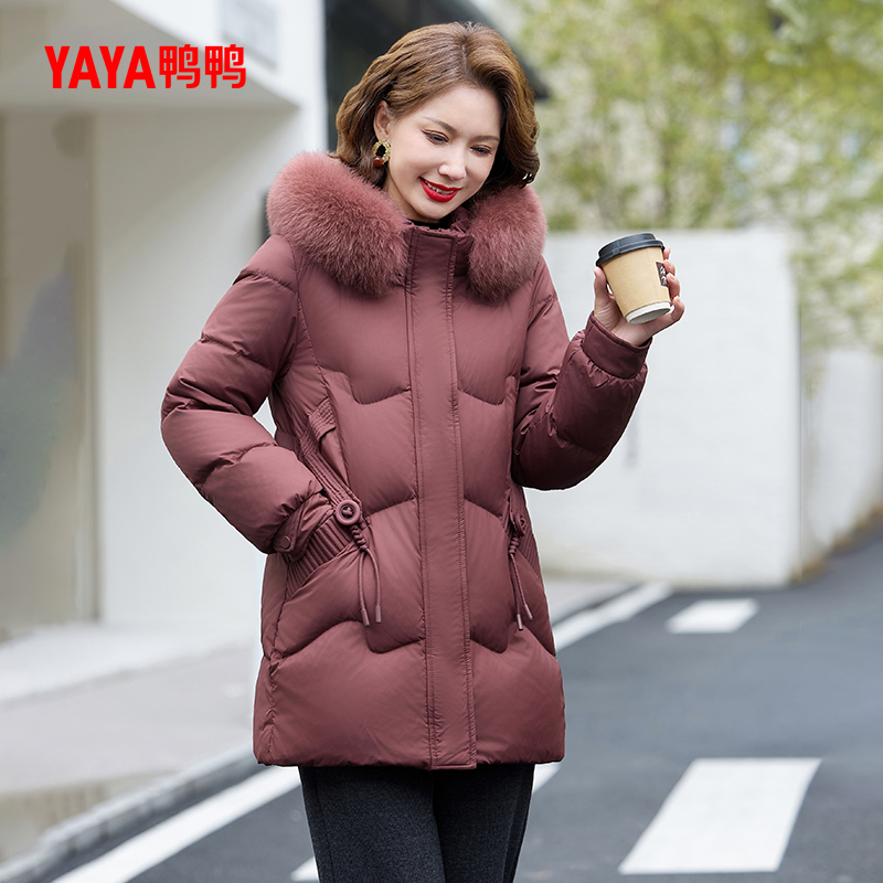 鸭鸭鸭鸭中老年羽绒服女2024冬季新品连帽狐狸毛领妈妈装保暖外套