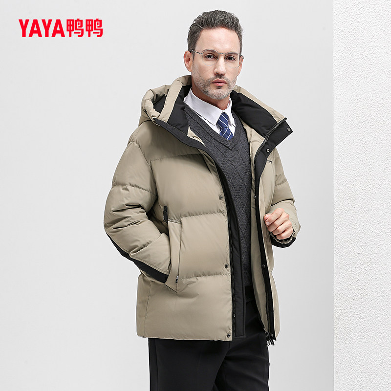  鸭鸭羽绒服
