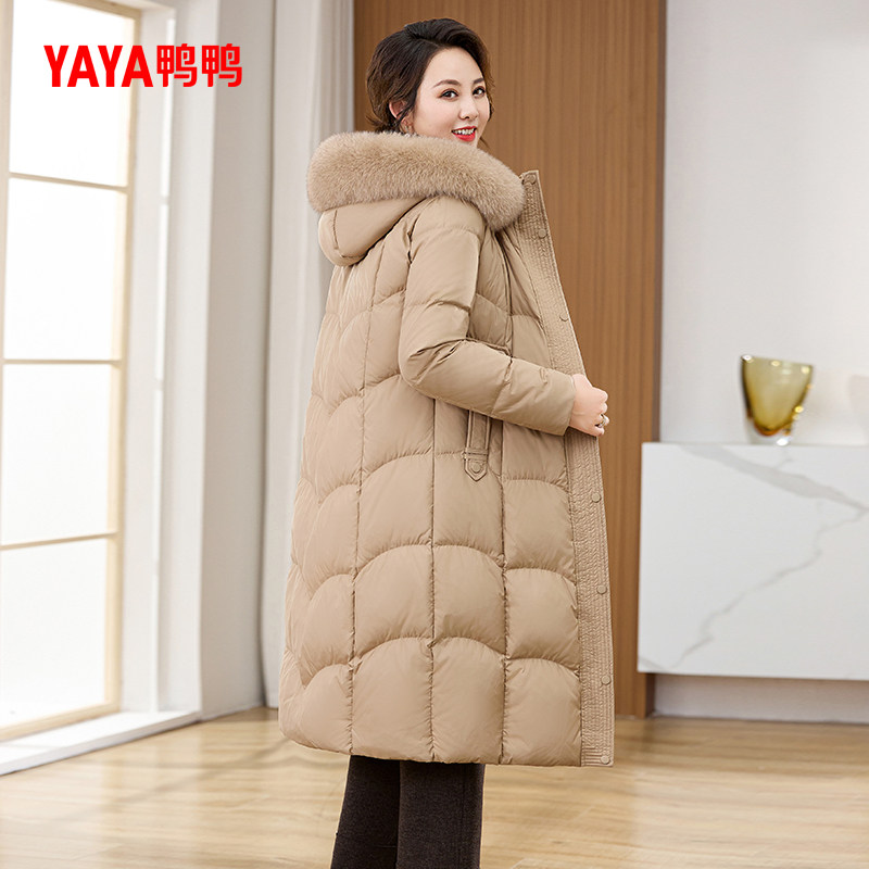 鸭鸭羽绒服女2025冬季新款中老年中长款狐狸毛领保暖妈妈装外套Y