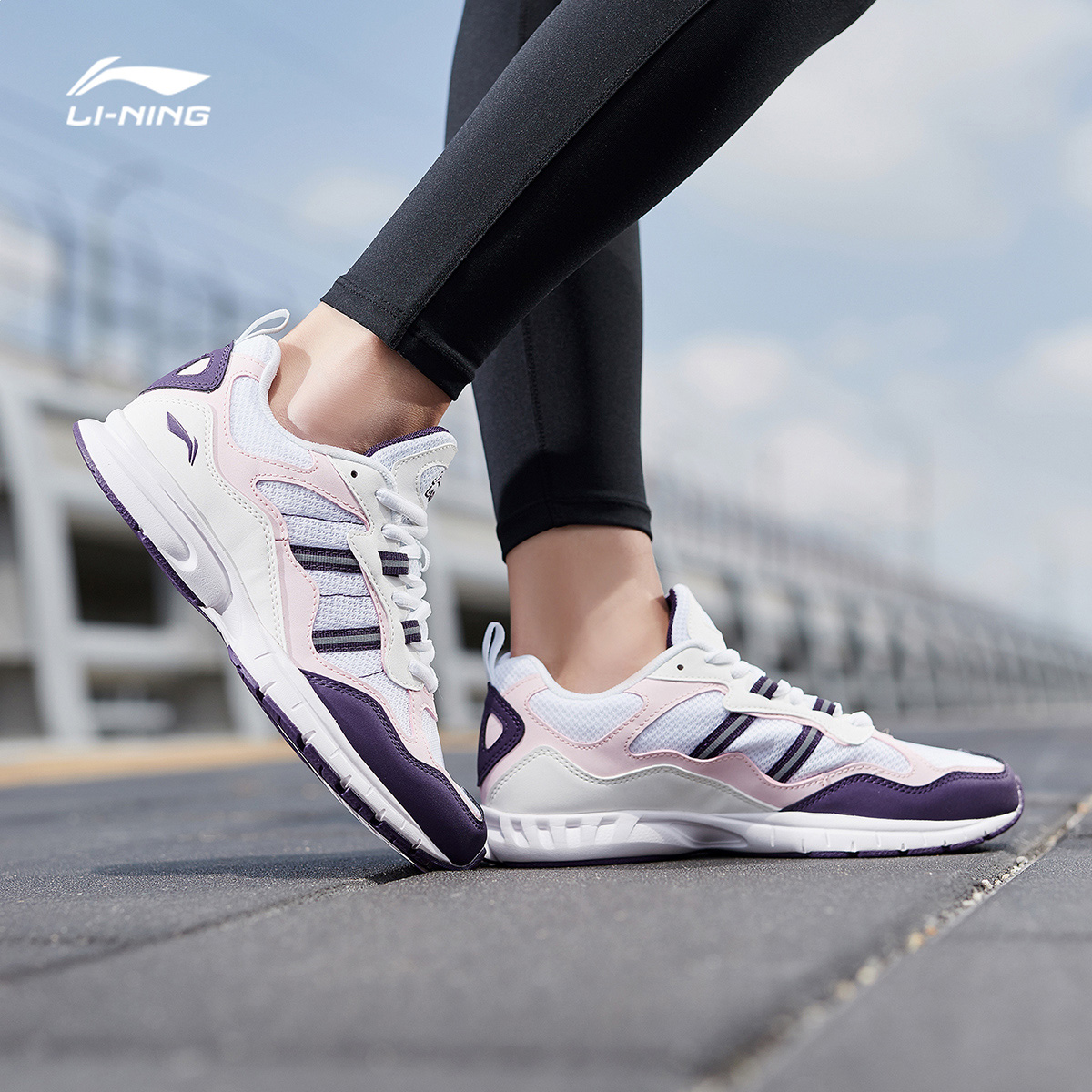 李宁官方网店李宁跑步鞋女鞋新款正品减震透气轻便秋冬减震软底运动鞋女N1