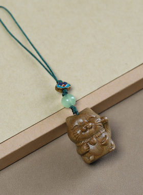 檀木木雕迎宾猫可爱卡通木质挂件