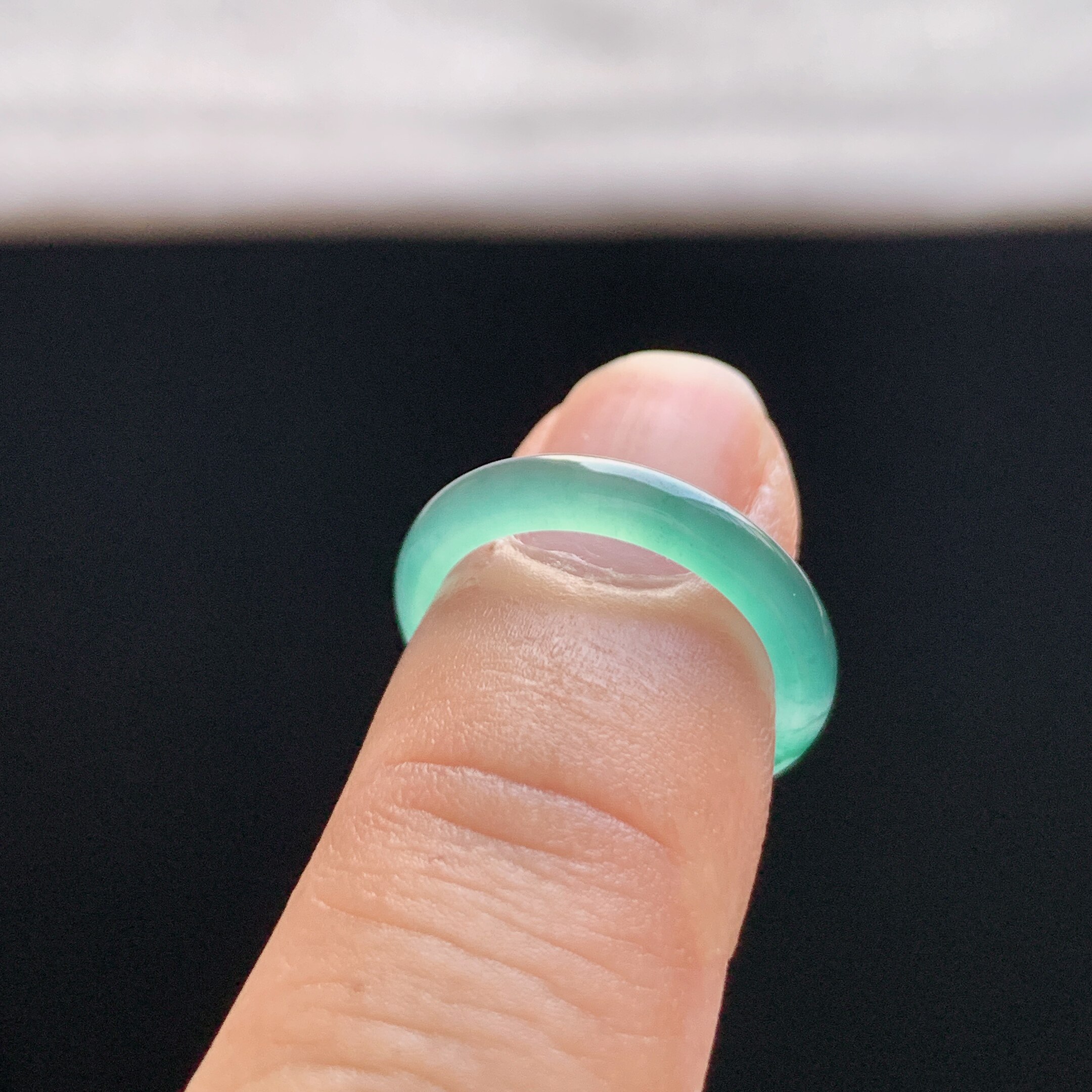 Natural A-grade ice jade ice floating flower plain ring