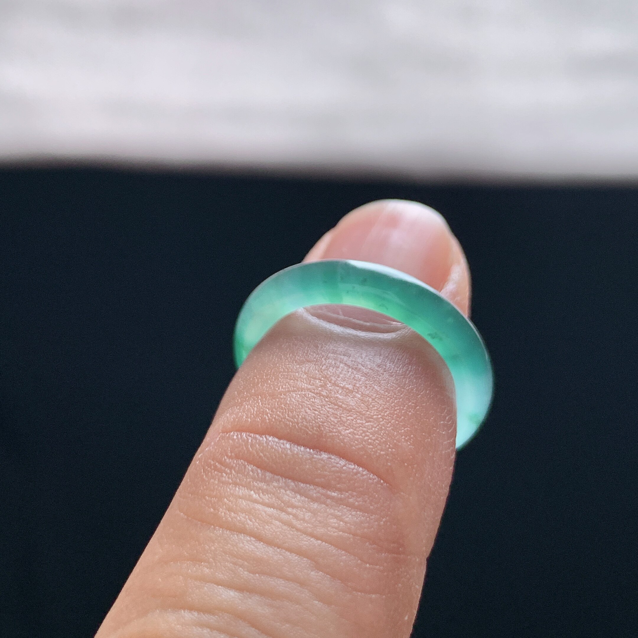 Natural A-grade ice jade No. 8 half-mountain water ring