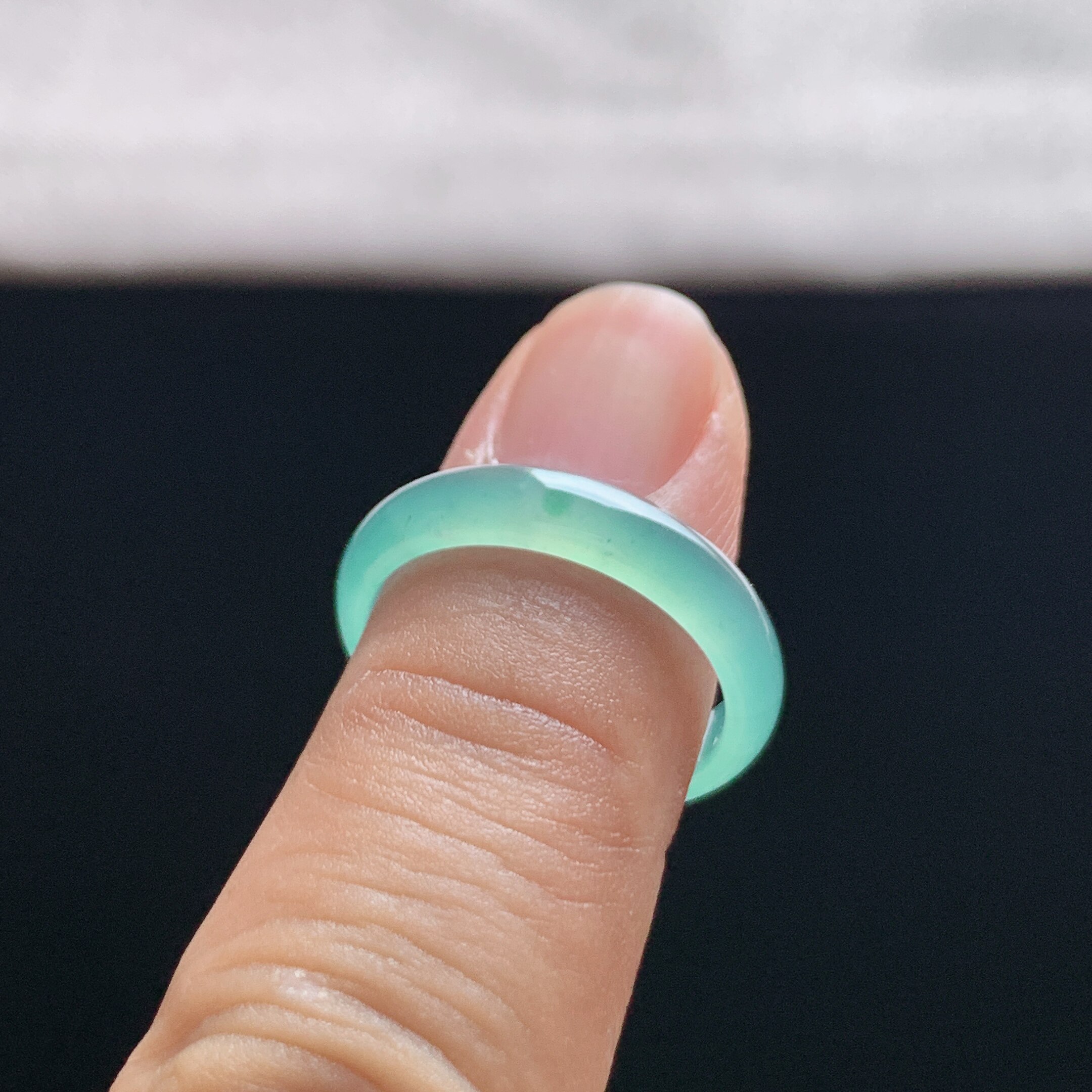 Natural A-grade ice grape flesh jadeite ring