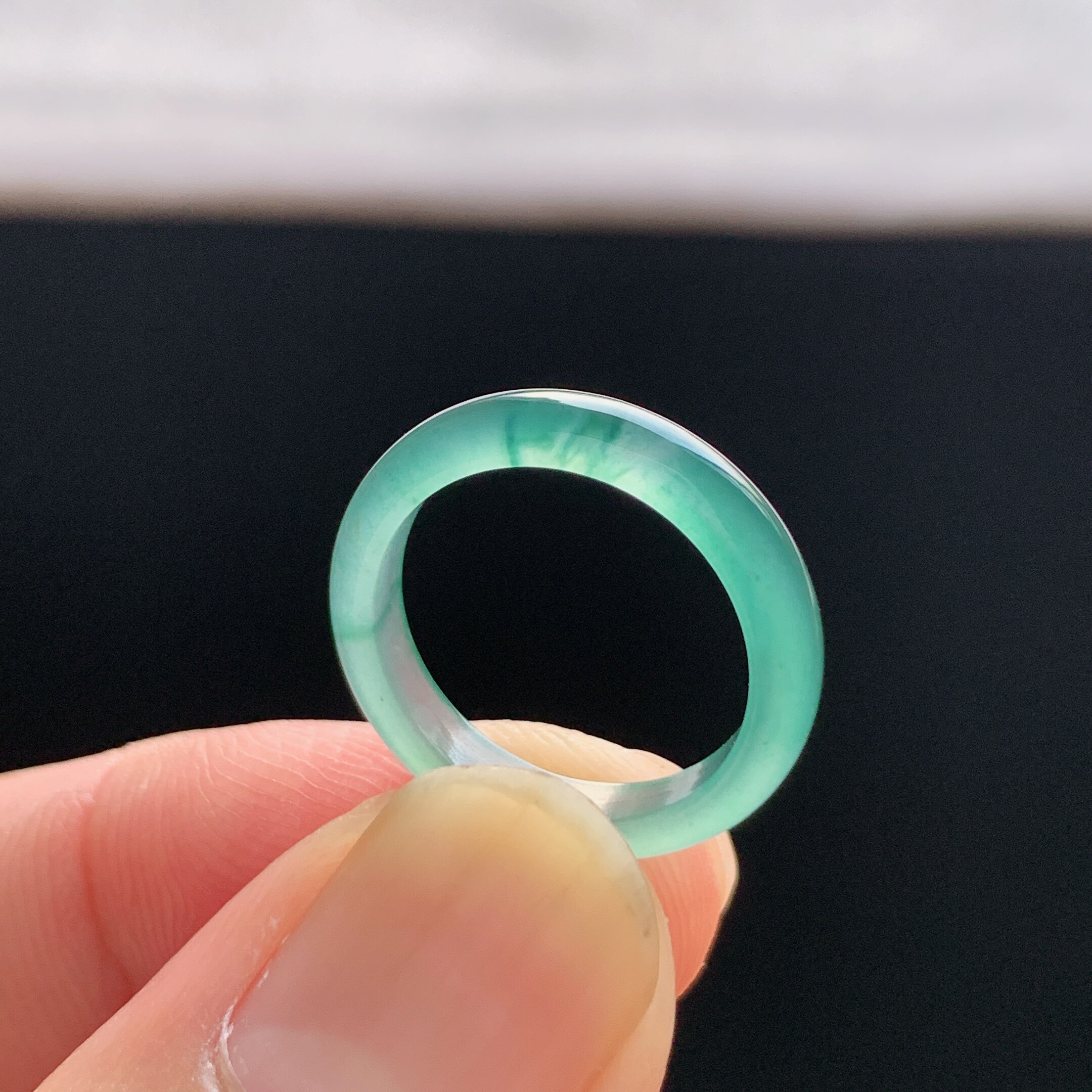 Natural A-grade ice jade ice floating flower plain ring