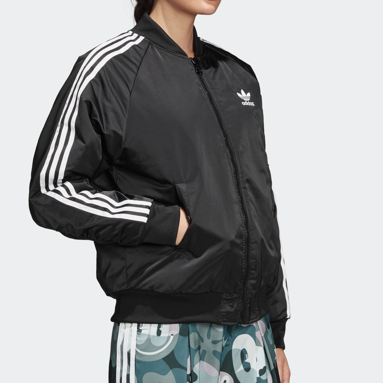 Adidas/阿迪达斯正品 BOMBER JACKET 女子休闲运动夹克外套DV2666 - 图3