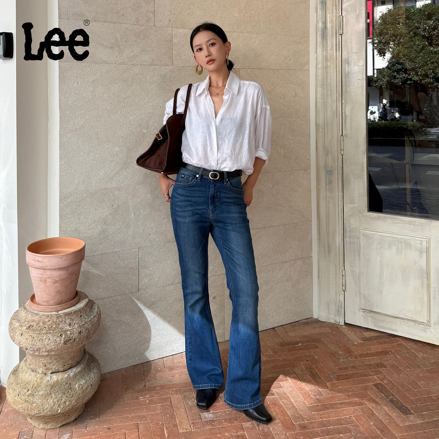 【张凌赫代言】Lee26早秋新品426修身喇叭牛仔裤中深蓝色女A11127 蓝修实拍商品图