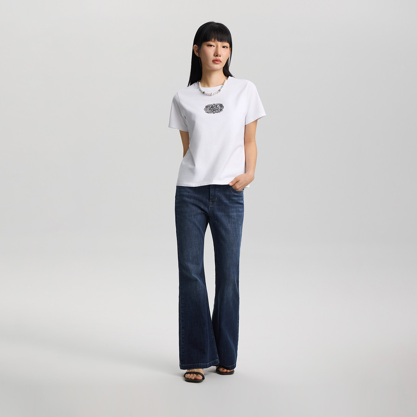 Lee26春夏新品标准版圆领蕾丝图案印花女短袖T恤休闲LWT0121954LE,淘宝优惠券,粉丝福利购,淘宝优惠卷