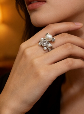 小众设计感轻奢闪亮锆石珍珠小熊戒指设计感百搭双层指环女食指戒