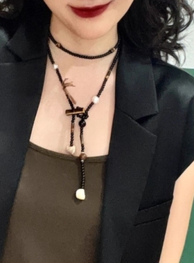 秋冬新款虎眼石串珠项链黑色水晶长款毛衣链复古异形珍珠锁骨链女