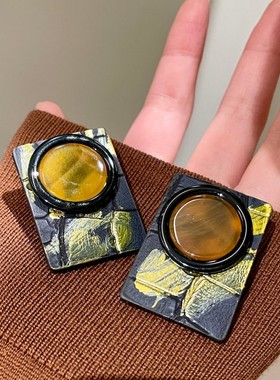 法式复古皮质金漆方形耳环小众金色手绘设计感夸张耳钉气质耳饰女