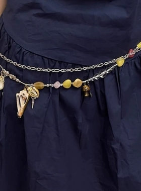 设计感双层甜酷海螺吊坠腰带女小众辣妹度假风不对称贝壳腰带配饰