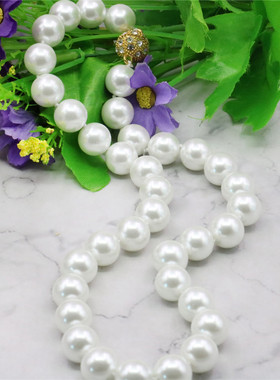 圆形白色玻璃饰品复古珍珠项链