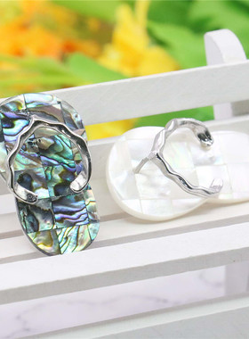 19X40mm特色拖鞋款黑彩贝白贝天然鲍鱼贝壳吊坠 合金项饰复古首饰